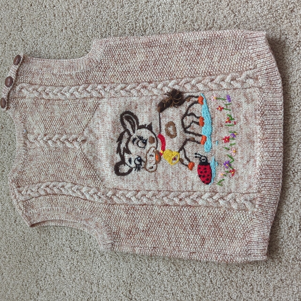 Kids Handknitted Hand embroidered Cat/Cow Sweater Vest - Tan - Picture 3 of 6